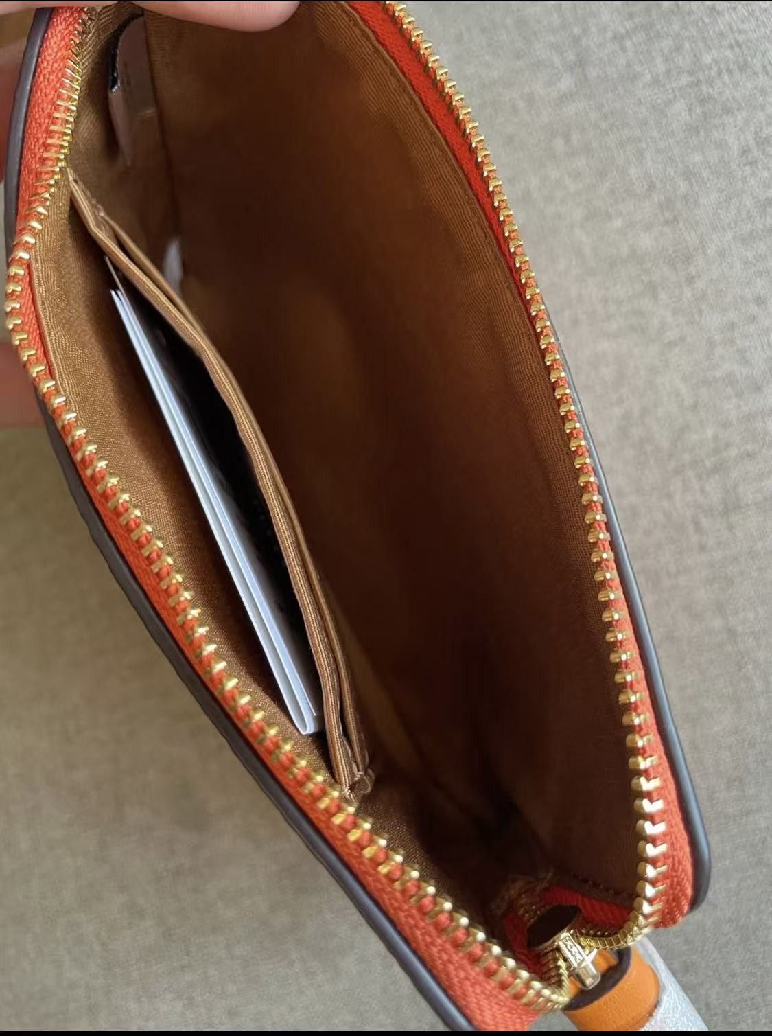 Coach Corner Zip Wristlet In Signature Canvas CAQ75 Size ONE SIZE - 3 Thumbnail