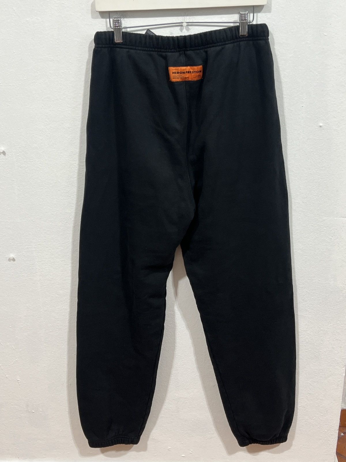 Heron Preston Heron Preston Flaming Skull Black Size US 32 / EU 48 - 3 Thumbnail