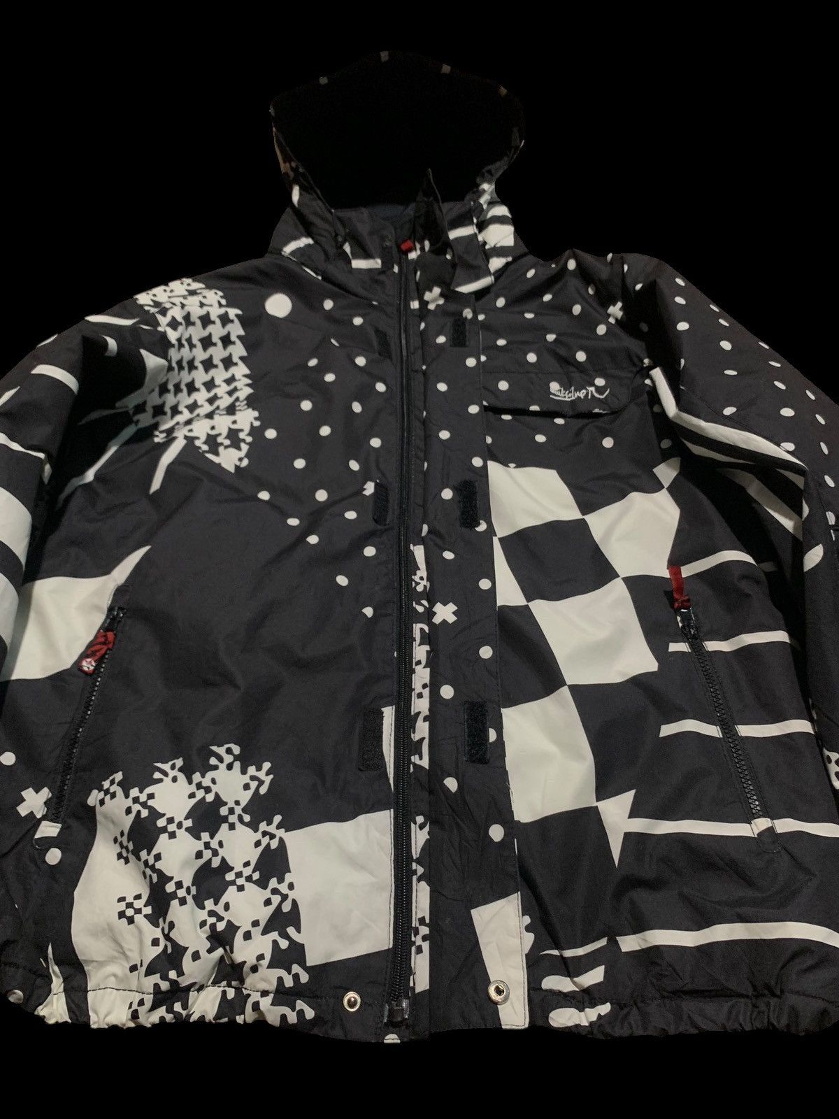 Quicksilver × Quiksilver Quicksilver black white snow jacket Size US M / EU 48-50 / 2 - 3 Thumbnail
