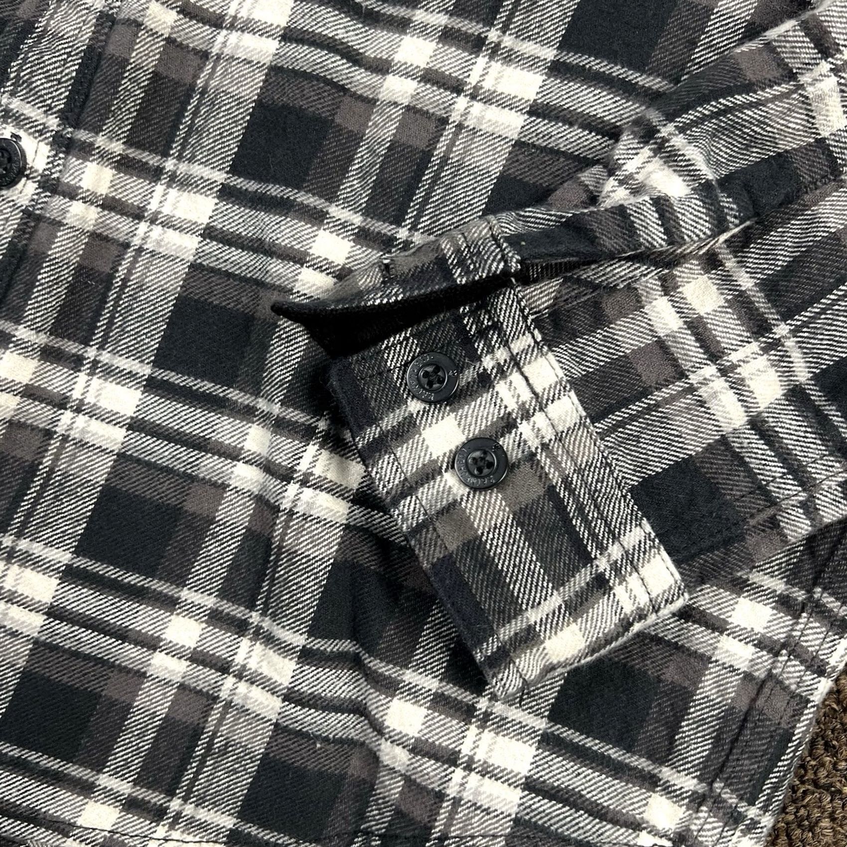 Vintage VINTAGE Rainforest Flannel Shirt Mens M Black Buffalo Hiking Skater Camping Shirt Button-Up Long Sleeve Collared Plaid Size US M / EU 48-50 / 2 - 6 Thumbnail