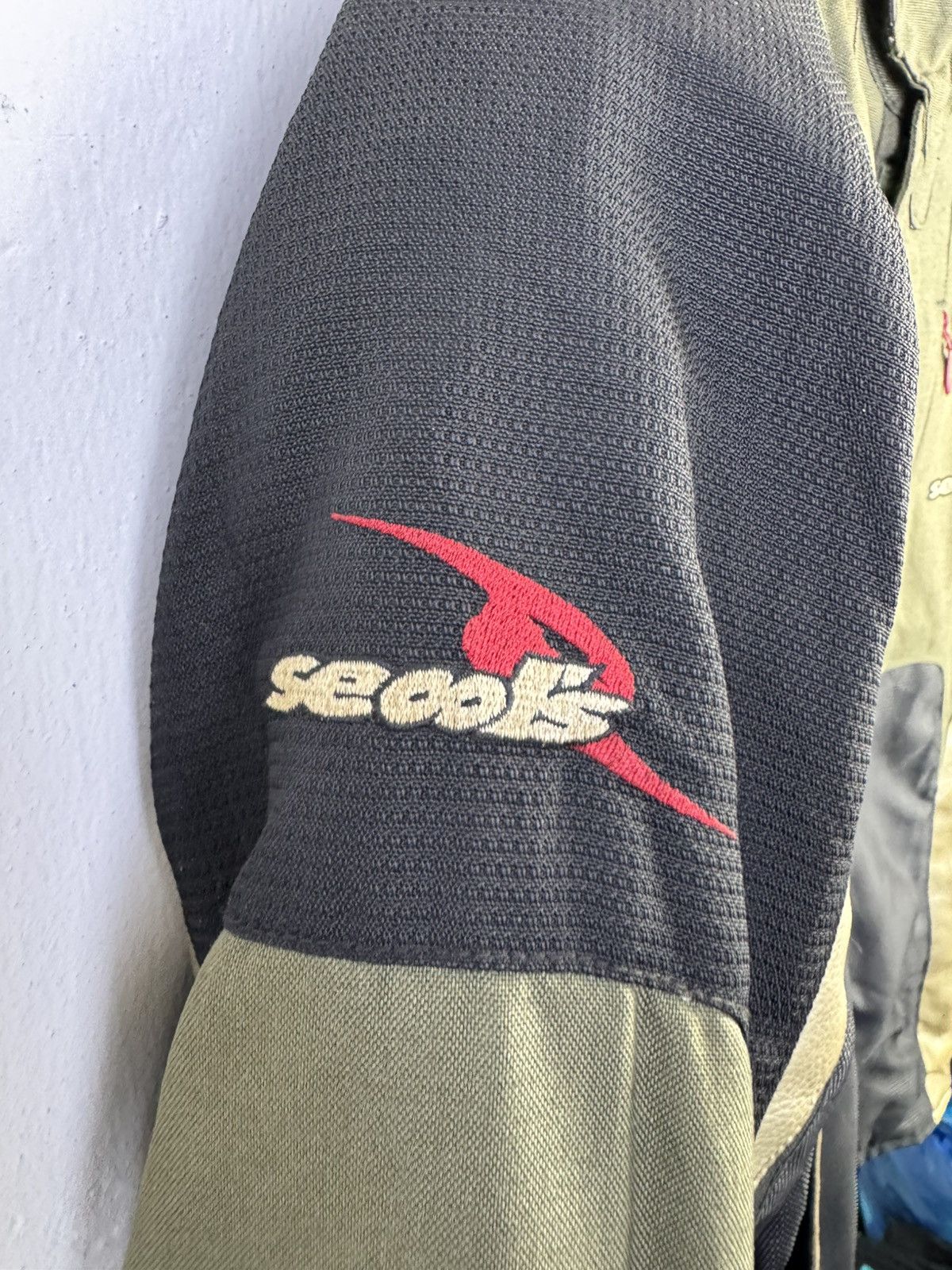 ICON Motorsports Seool's Motorcycle Riding Jacket Size US M / EU 48-50 / 2 - 4 Thumbnail