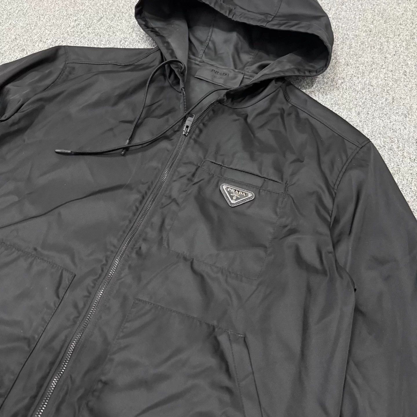 Prada Prada recycled nylon black triangle logo jacket46 Size US S / EU 44-46 / 1 - 3 Thumbnail