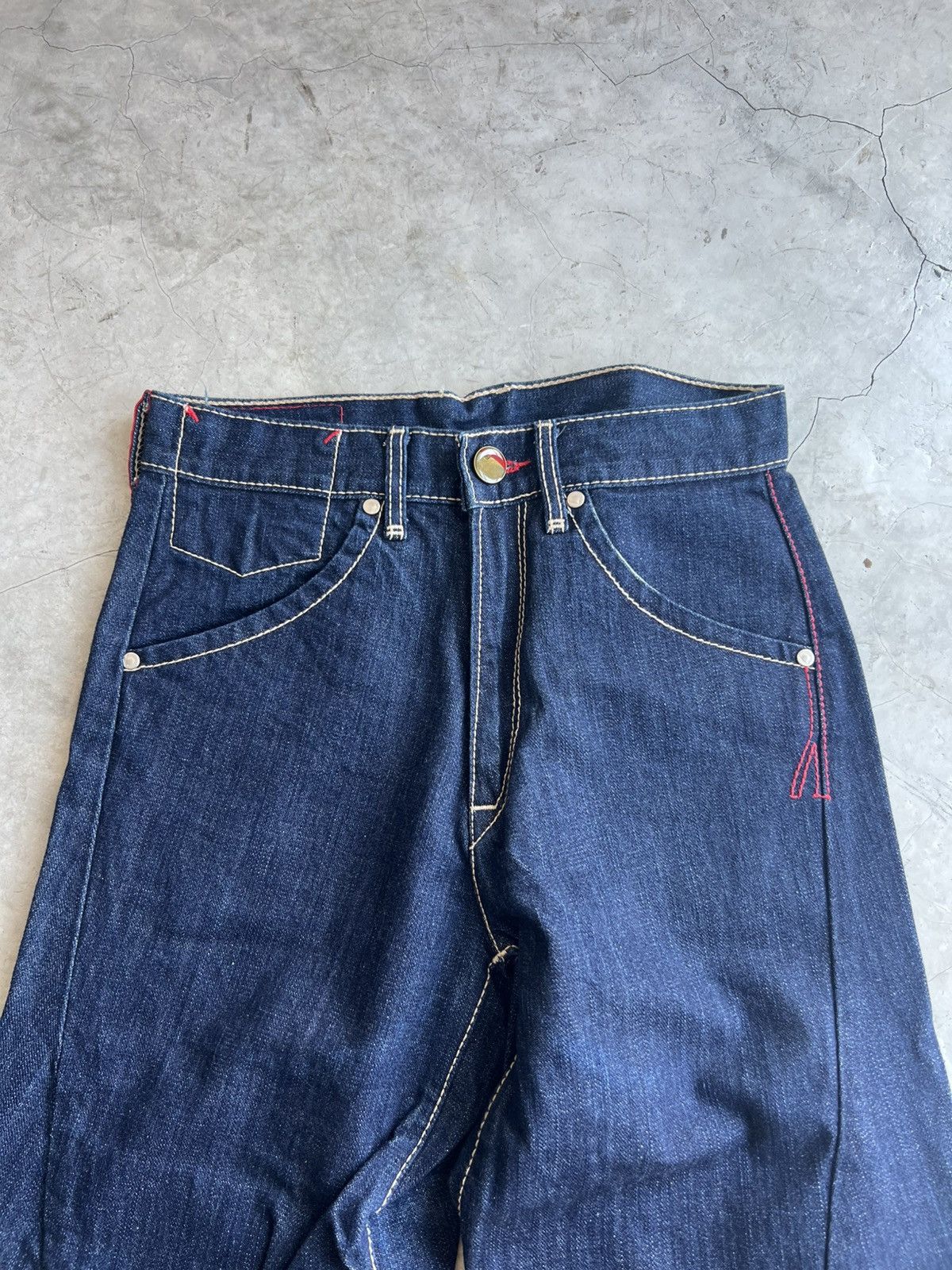 Levi's Levis Engineered Jeans Cinch Back Actual 29x32 Size US 29 - 2 Thumbnail