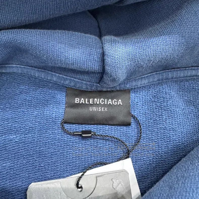 Balenciaga Balenciaga sweatshirt Size US XL / EU 56 / 4 - 2 Thumbnail