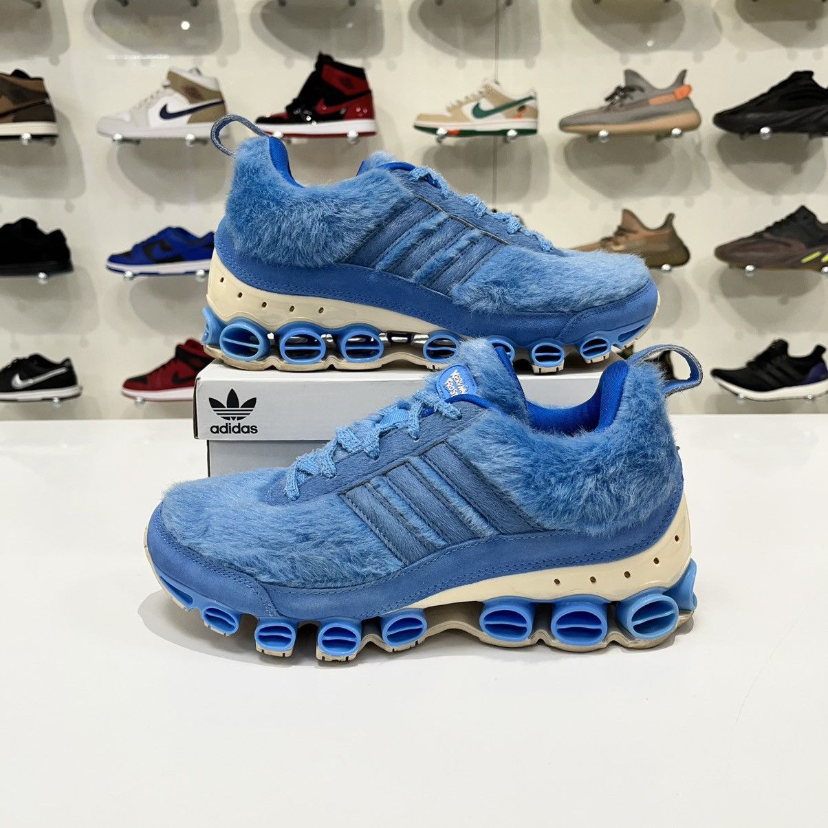 Adidas Microbounce T1 Kerwin Frost Bright Royal
