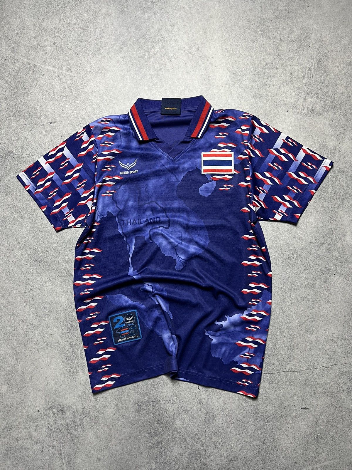Vintage Vintage Thailand National Team Blockcore Style Soccer Jersey Size US L / EU 52-54 / 3 - 1 Thumbnail