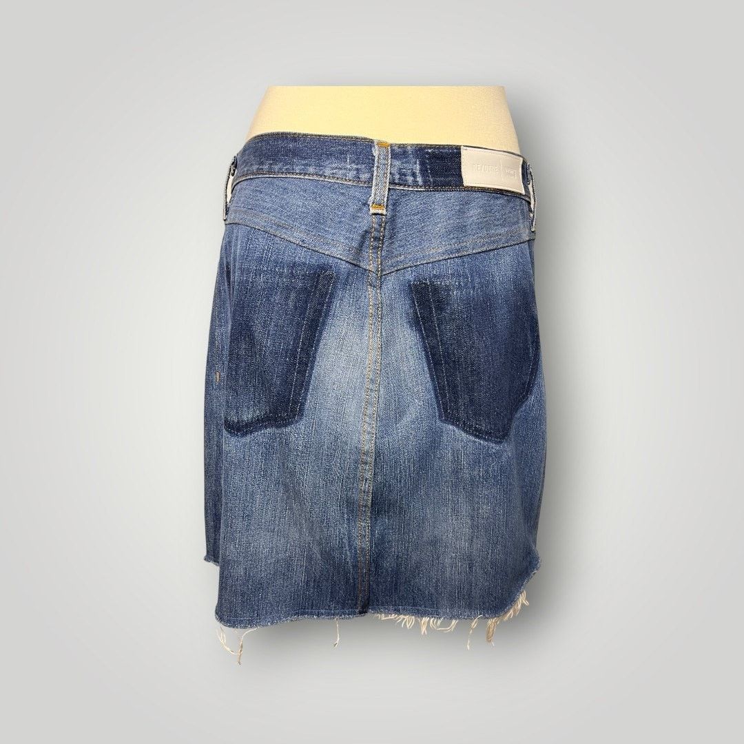 RE/DONE RE/DONE Levi’s Denim Mini Skirt Button Front Raw Hem Size 30" / US 8 / IT 44 - 4 Thumbnail