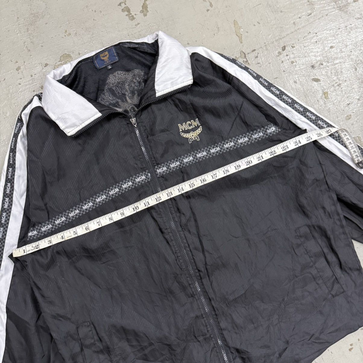 MCM Vintage Embroidery Big Logo MCM Legere Windbreaker Jacket Size US XL / EU 56 / 4 - 7 Thumbnail
