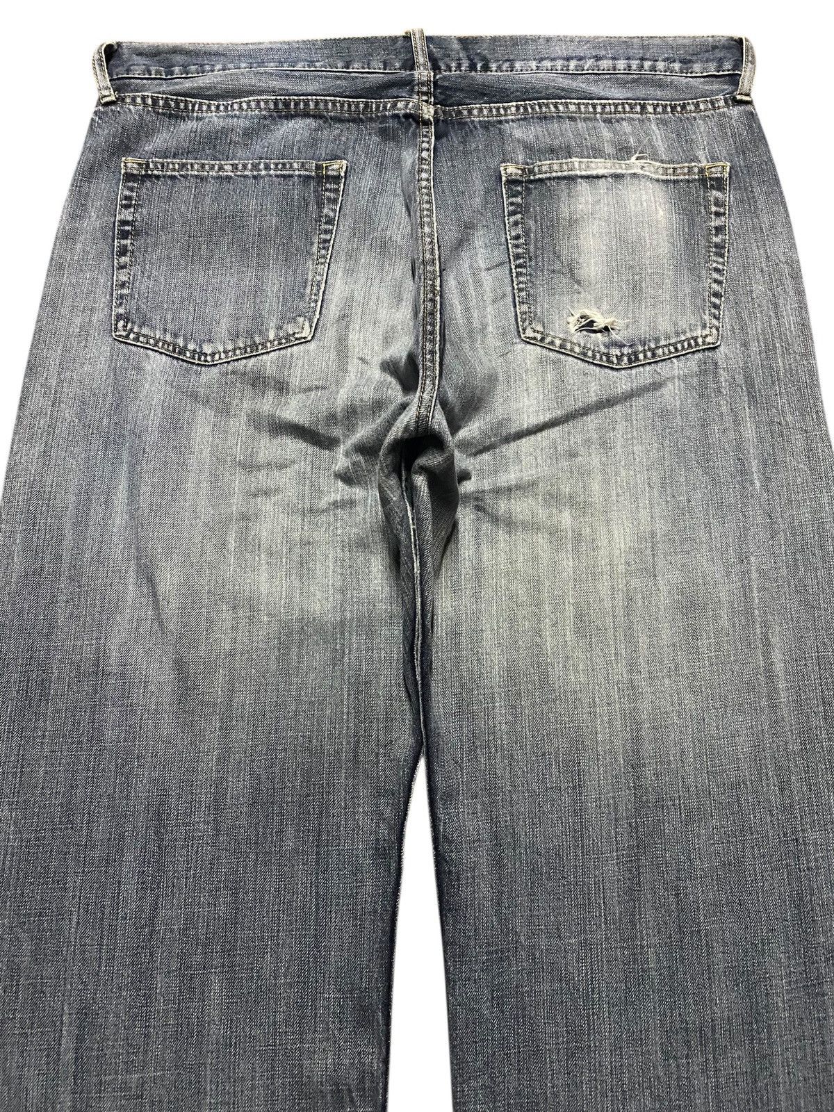 Japanese Brand Vintage Japanese Brand Stone Wash Distressed Baggy Jeans Size US 37 - 4 Thumbnail