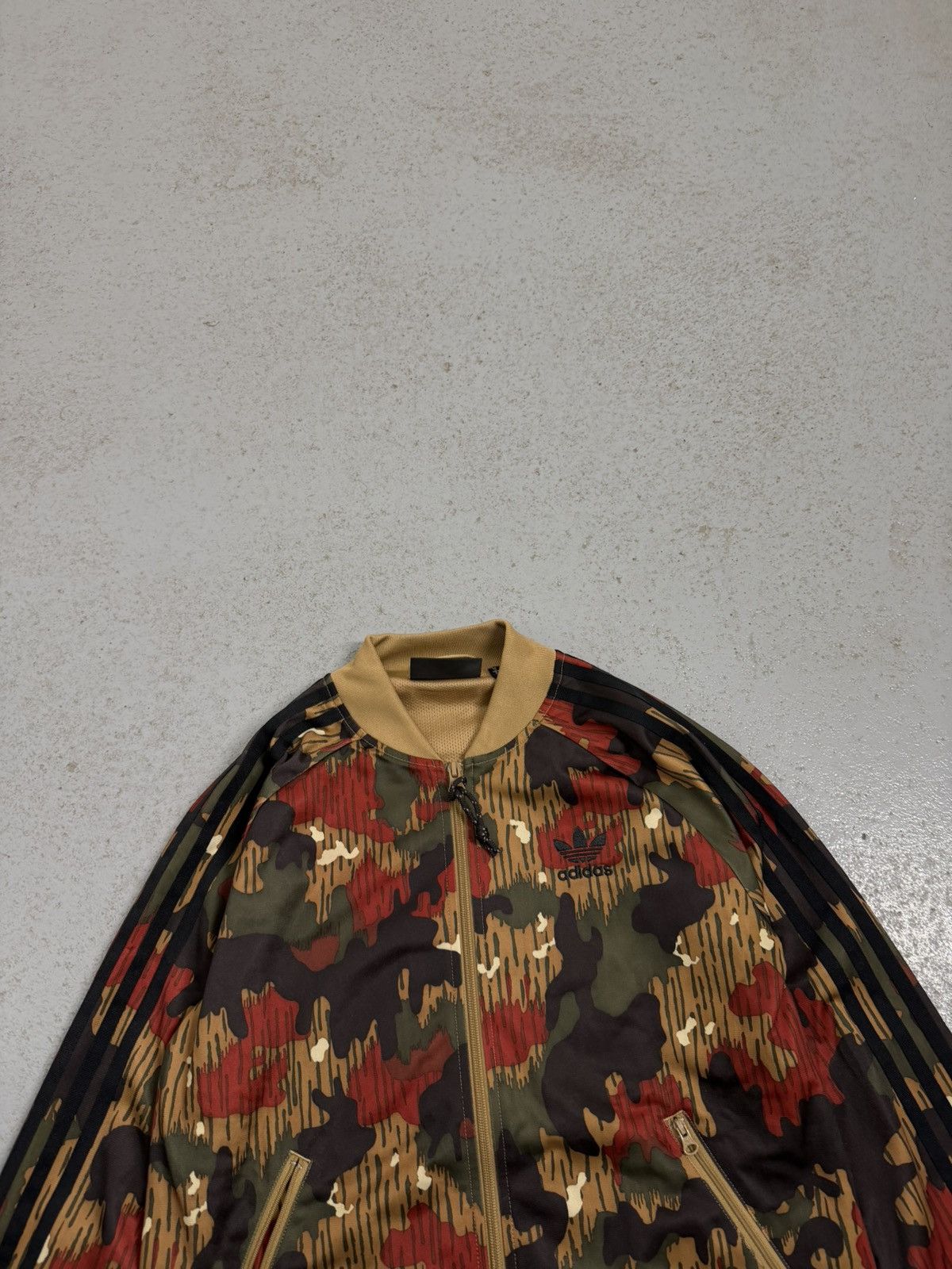 Adidas × Pharrell Adidas Farrell Williams Huhiking Camo 3Stripes Zip Tracksuit Size US S / EU 44-46 / 1 - 4 Thumbnail