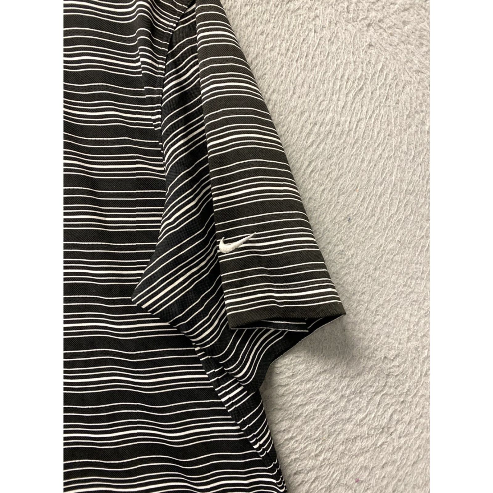 Nike Nike Polo Shirt Adult Large Black White Stripes DriFit Golf Mens /39-82 Size US L / EU 52-54 / 3 - 3 Thumbnail