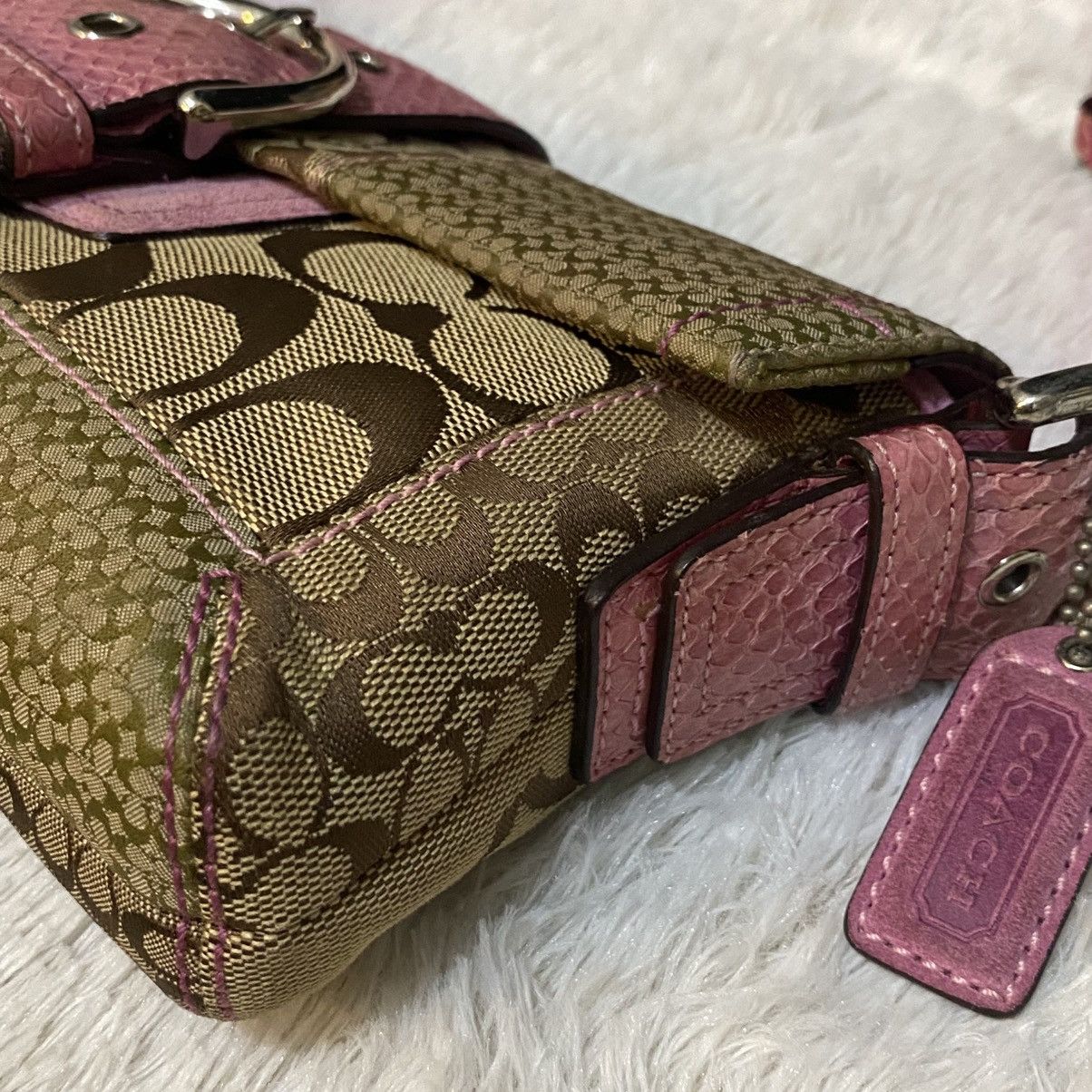 Coach Coach Patchwork Soho Flap Vintage Shoulder Bag Size ONE SIZE - 7 Thumbnail