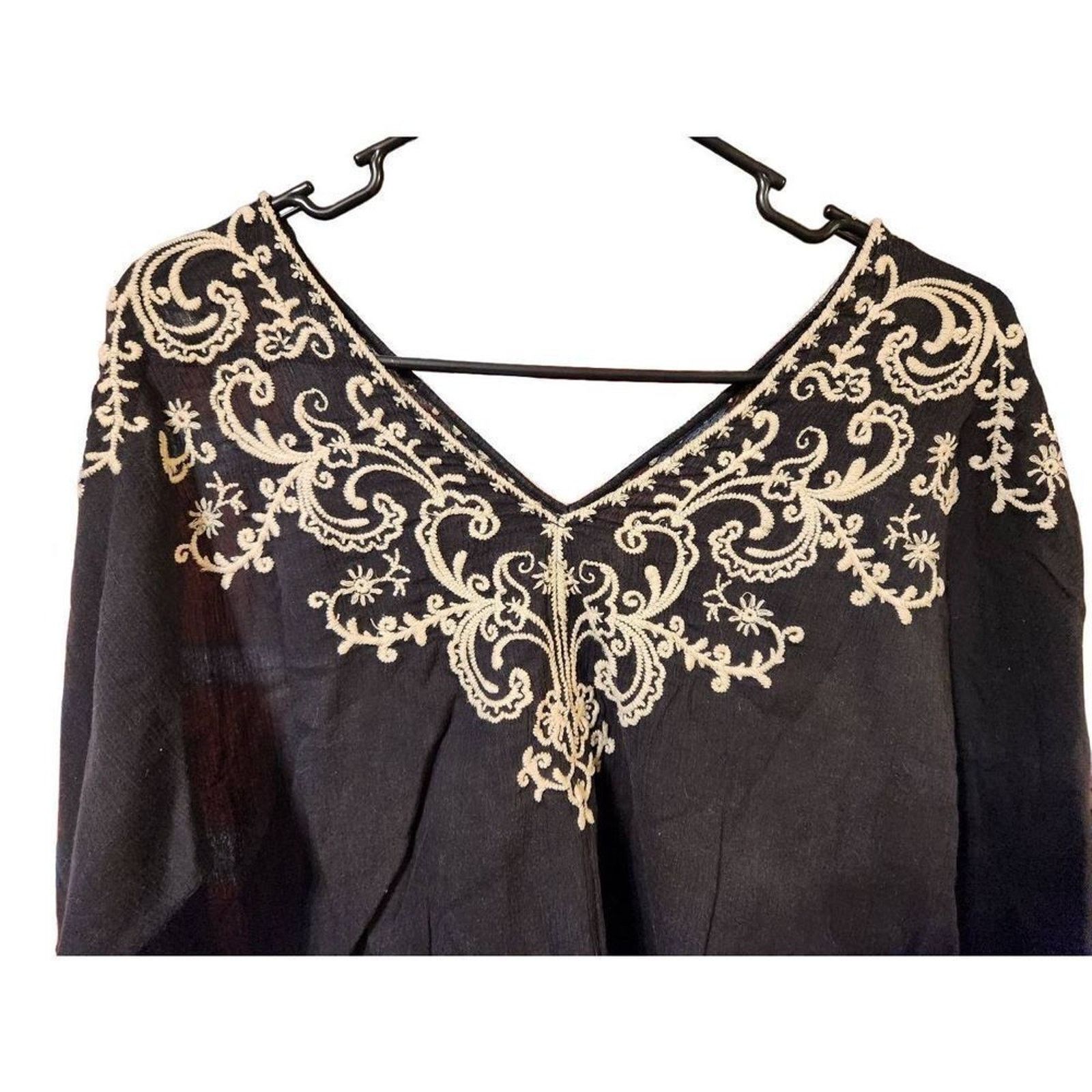 Lucky Brand Lucky brand S black blouse beautiful Size S / US 4 / IT 40 - 7 Thumbnail