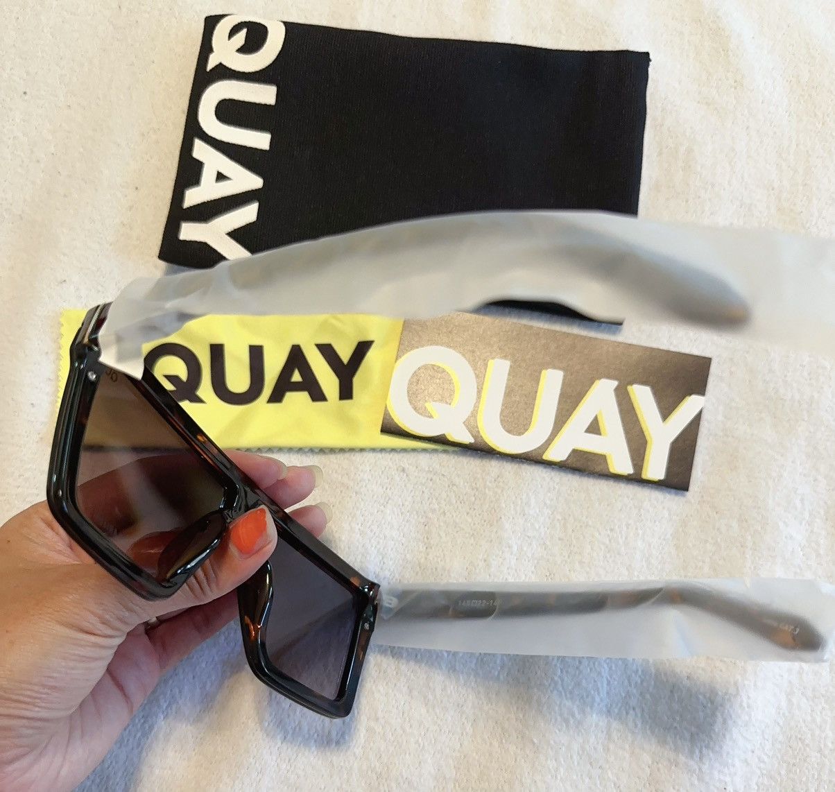 Quay Rare Quay NIGHTFALL Hindsight Tortoise Frame Brown Gradient Size ONE SIZE - 4 Thumbnail
