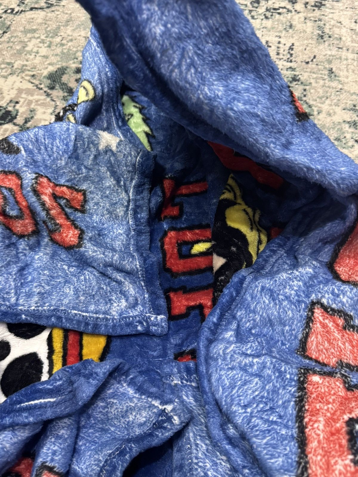 Anime × Cartoon Network × Japanese Brand VINTAGE ONE PEACE LUFFY ZORO SANJI BLANKET 3G0015 Size ONE SIZE - 8 Thumbnail