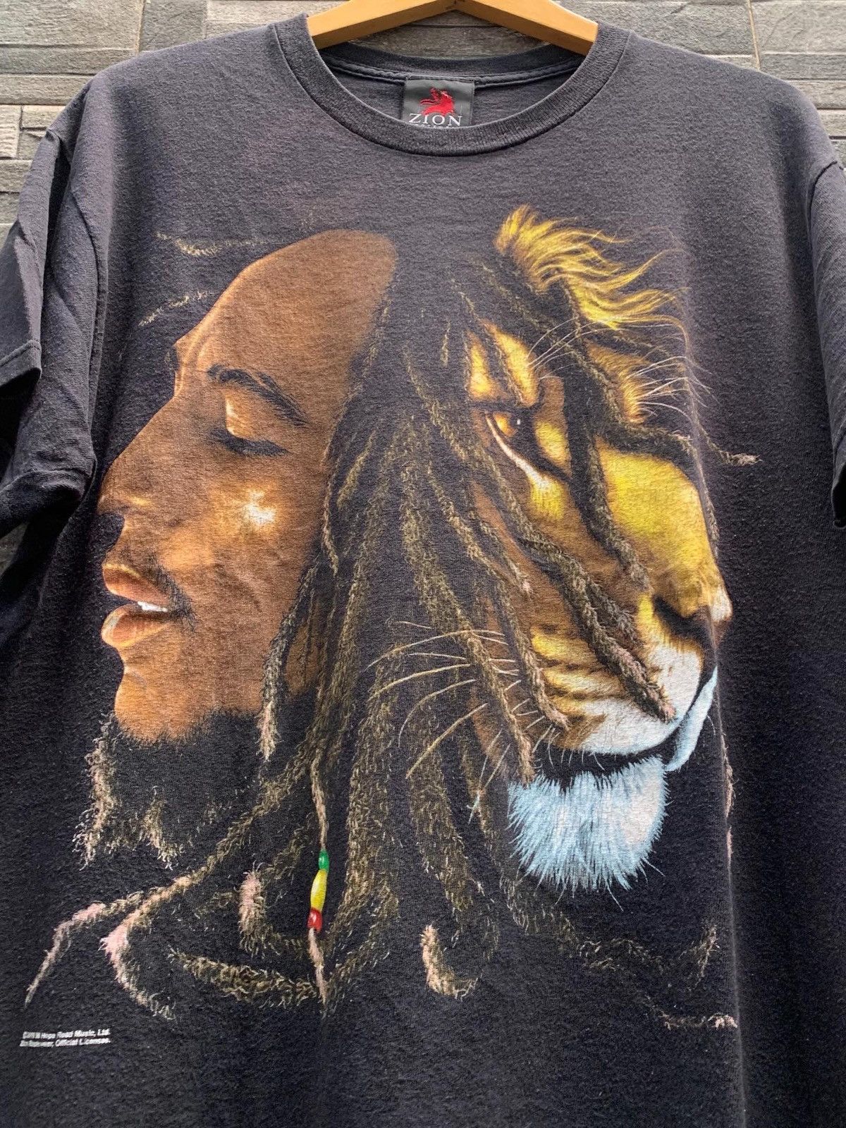 Vintage Bob Marley Lion Band Tee Size US L / EU 52-54 / 3 - 1 Thumbnail