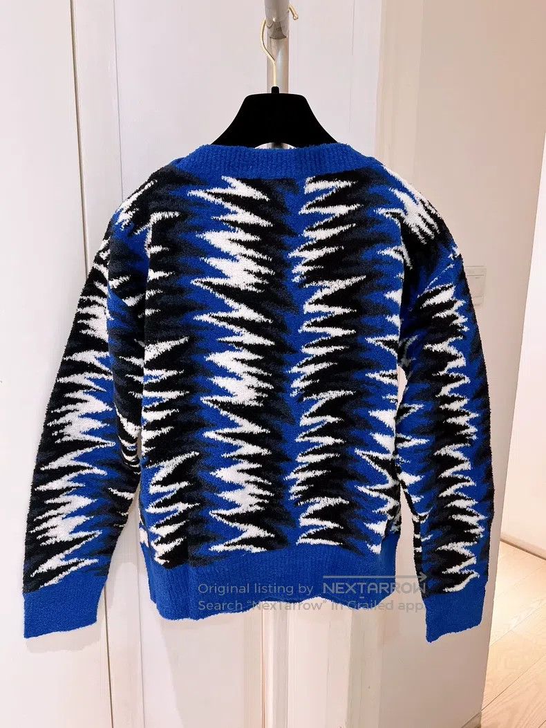 Chanel Chanel Cruise ship series towel knitwear sweater Size XS / US 0-2 / IT 36-38 - 2 Thumbnail