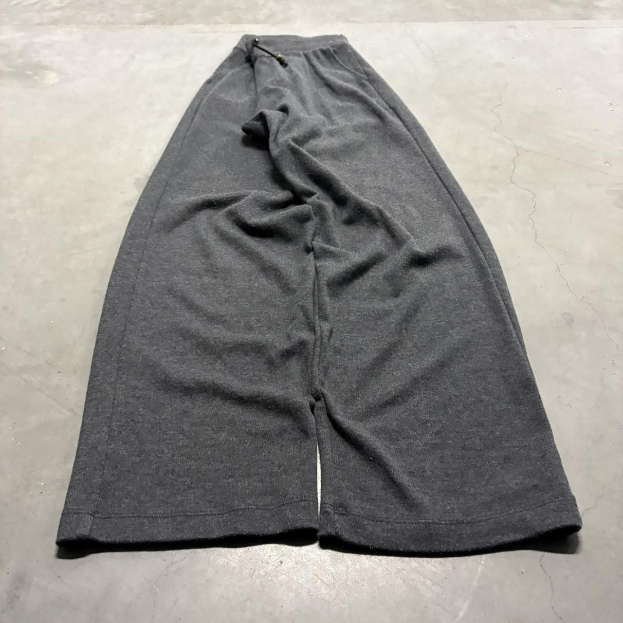 Vintage Vintage Y2K/2000s Baggy Wideleg Dark Grey Sweatpants! Size US 32 / EU 48 - 1 Thumbnail