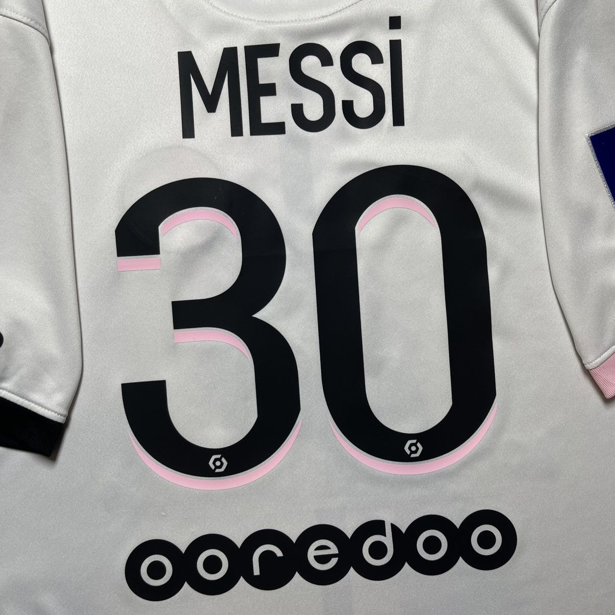 Nike PSG NIKE 2021/2022 FOOTBALL SOCCER AWAY JERSEY #30 MESSI Size US L / EU 52-54 / 3 - 11 Thumbnail
