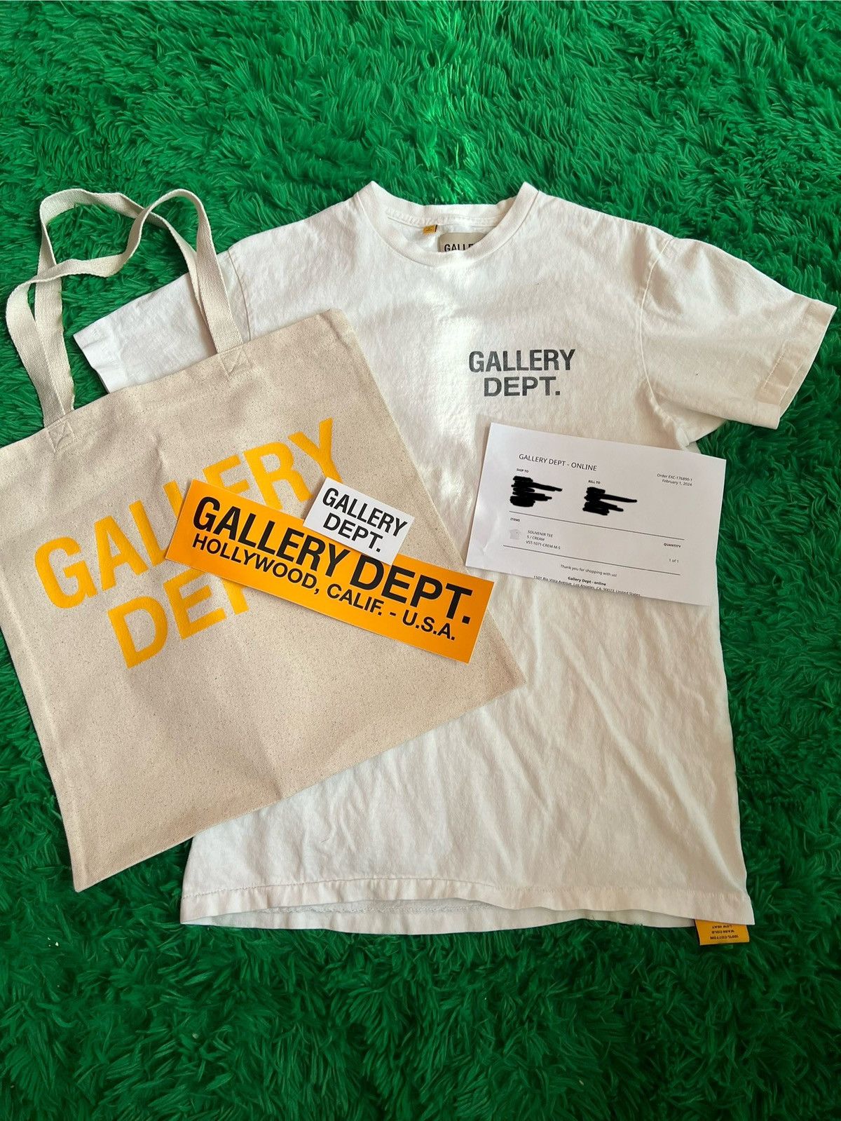 image of Gallery Dept. Souvenir Tee in Cream, Men's (Size Small)