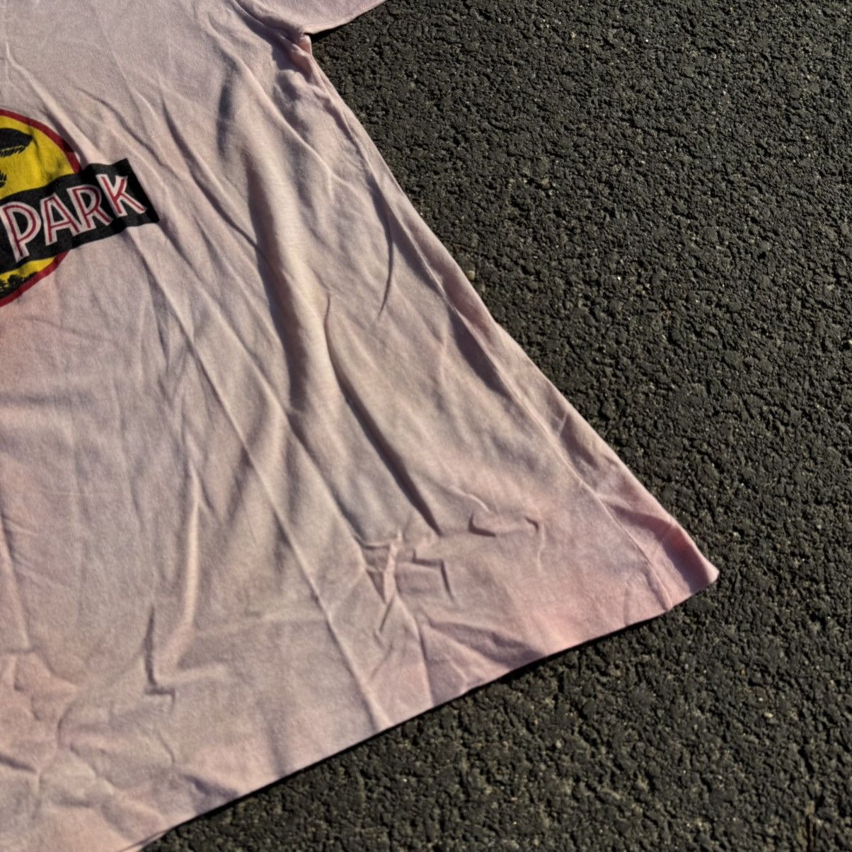 Other 90s Vintage Jurassic Park Single Stitch Movie Pink Tie Dye Size US L / EU 52-54 / 3 - 5 Thumbnail