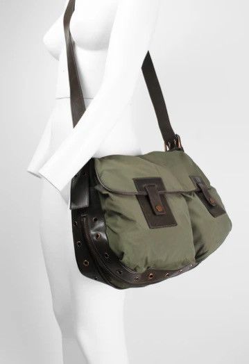 Celine CELINE FW 2002 ZIP AND EYELET CROSSBODY BAG Size ONE SIZE - 3 Thumbnail