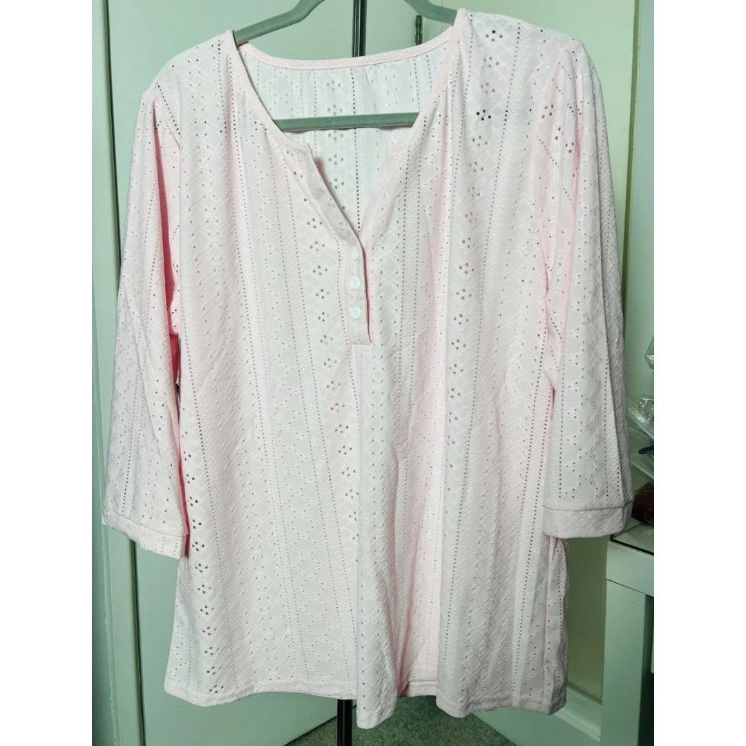 Other Womens Pink casual blouse Lace V-Neck Top 3/4 Sleeve 2XL Size XXL / US 16-18 / IT 52-54 - 1 Thumbnail