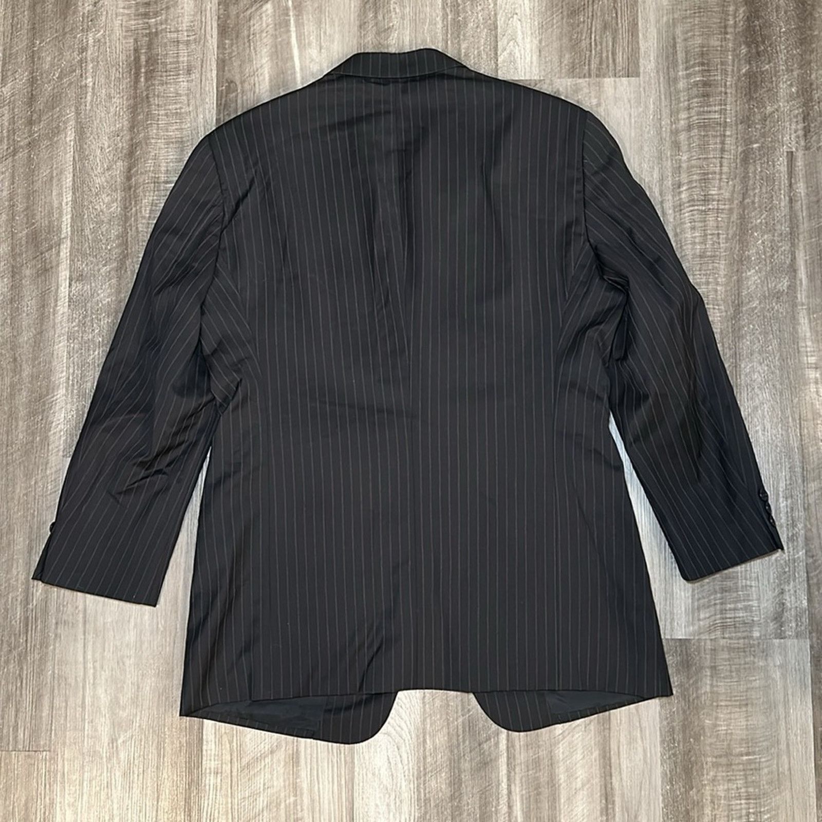 Armani Collezioni Armani Collezioni Made in Italy Pinstriped Jacket - 40S Size 40S - 3 Thumbnail