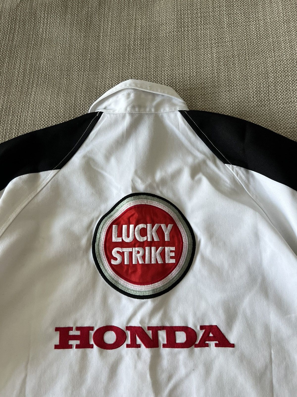 Honda × Racing × Vintage Vintage Honda Lucky Strike Racing