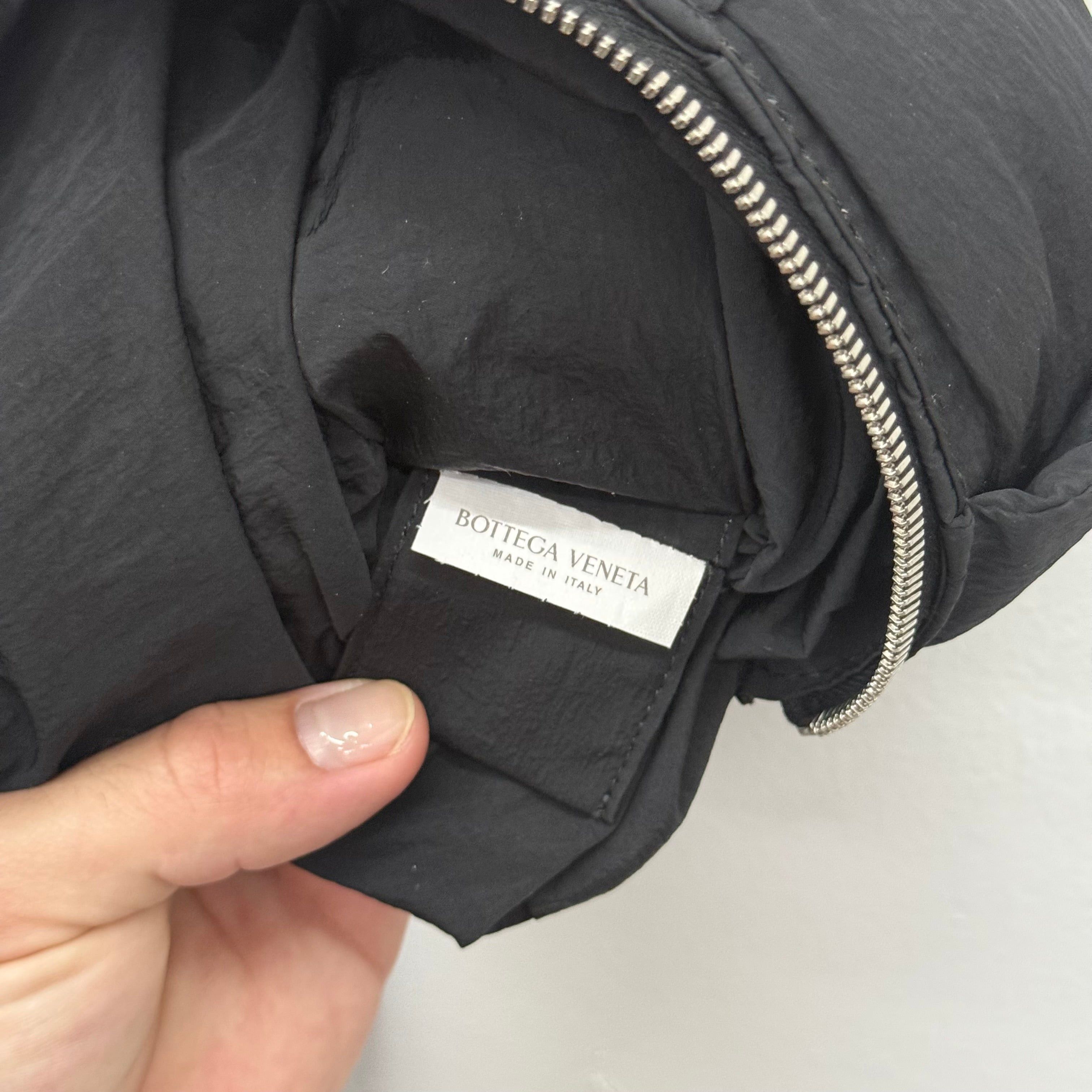 Bottega Veneta Bottega Veneta Casette Side Bag Black Size ONE SIZE - 6 Thumbnail