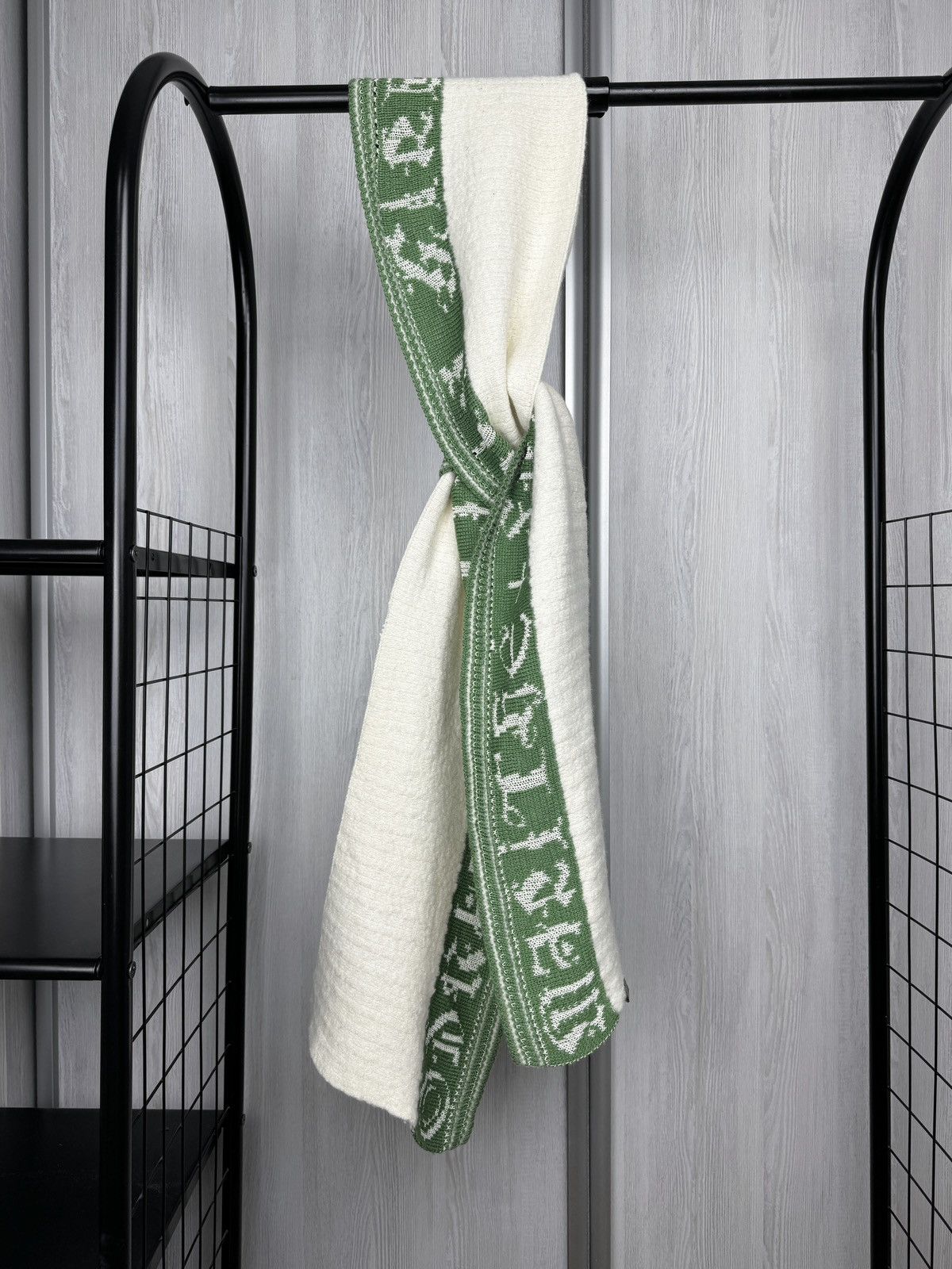 Marithe + Francois Girbaud Marithe + Francois Girbaud big logo wool angora big scarf Size ONE SIZE - 2 Thumbnail