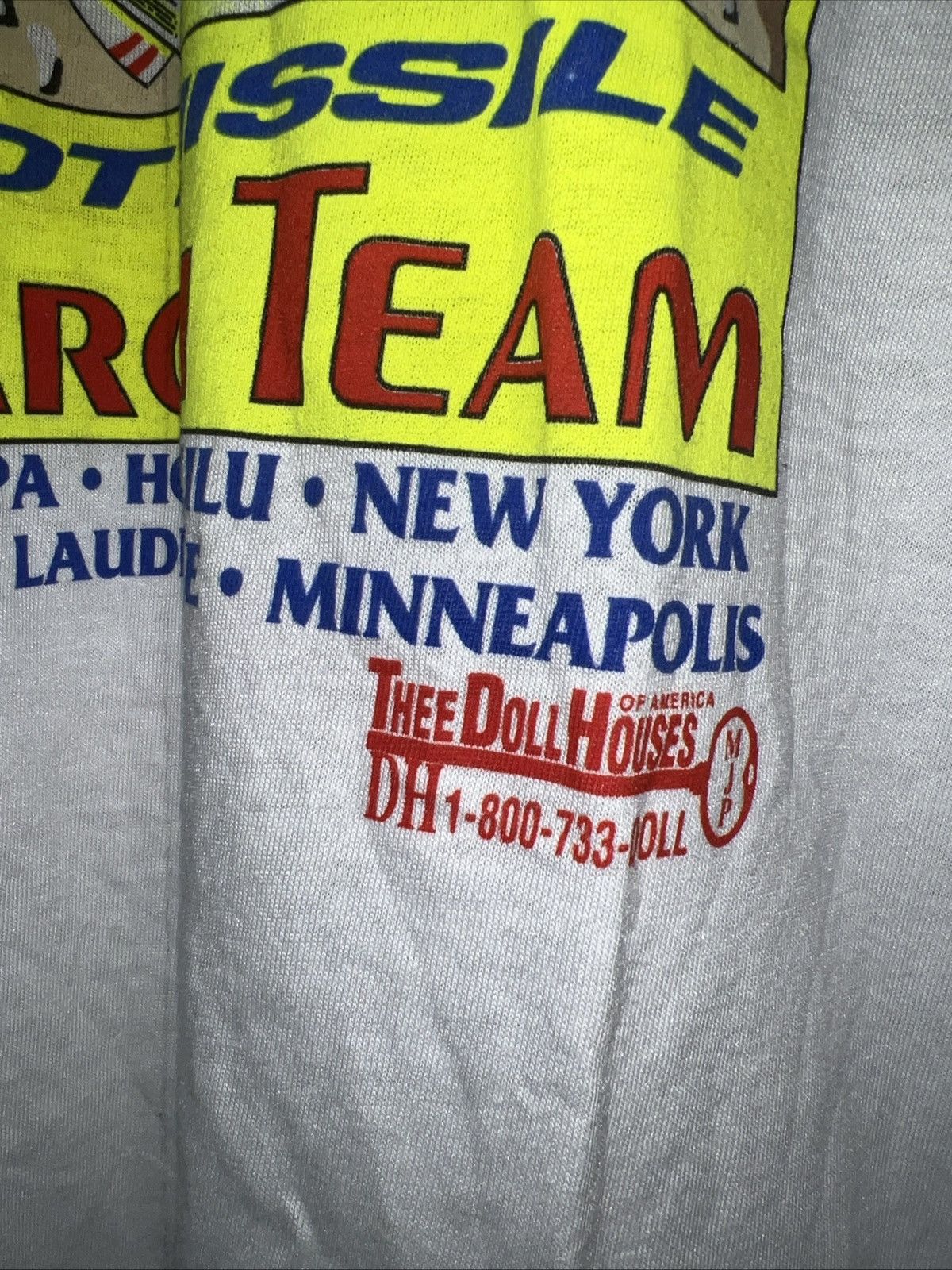 Vintage Thee Dollhouses of America Tshirt Size US XL / EU 56 / 4 - 3 Thumbnail
