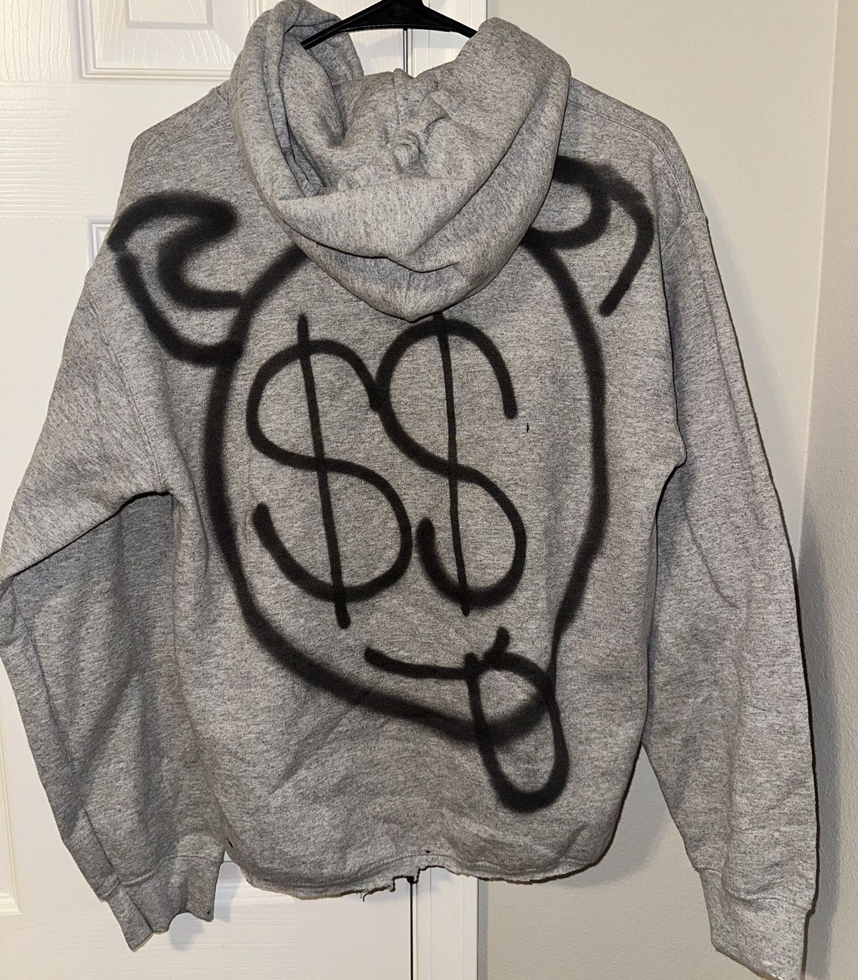 Other Osimiri world hoodie (old version) Size US S / EU 44-46 / 1 - 2 Thumbnail