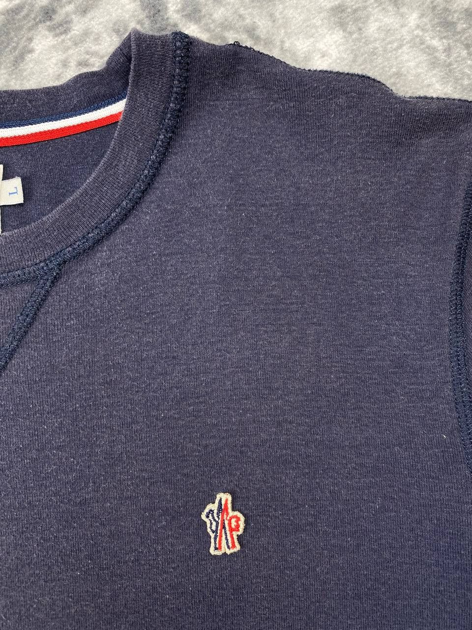 Moncler Moncler MaglIa Girocollo Sweatshirt Men Size L Blue Size US L / EU 52-54 / 3 - 3 Thumbnail