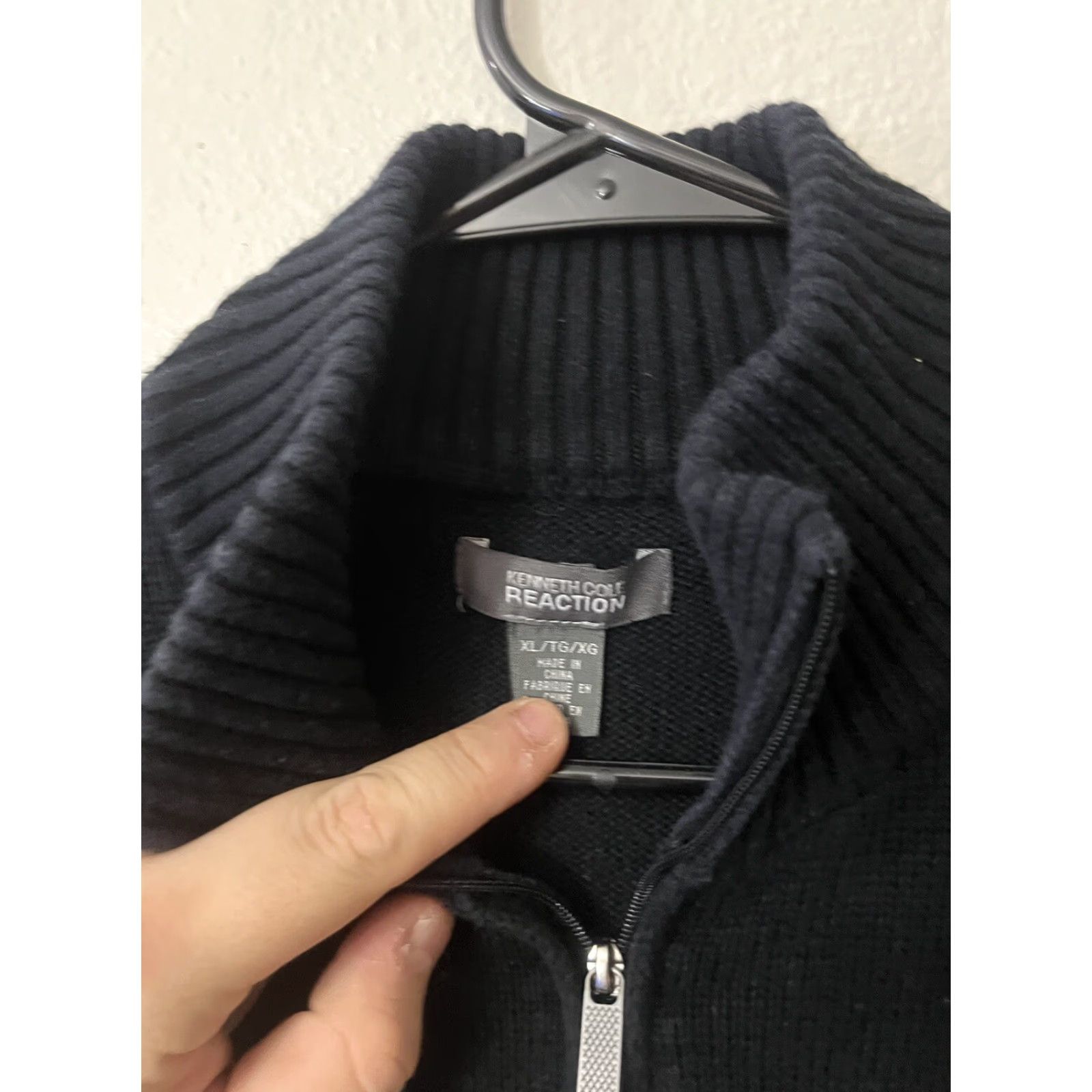 Kenneth Cole Kenneth Cole Performance Sweater Mens XL Black 1/4 Zip Pullover Lightweight Moisture Wicking Size US XL / EU 56 / 4 - 2 Thumbnail