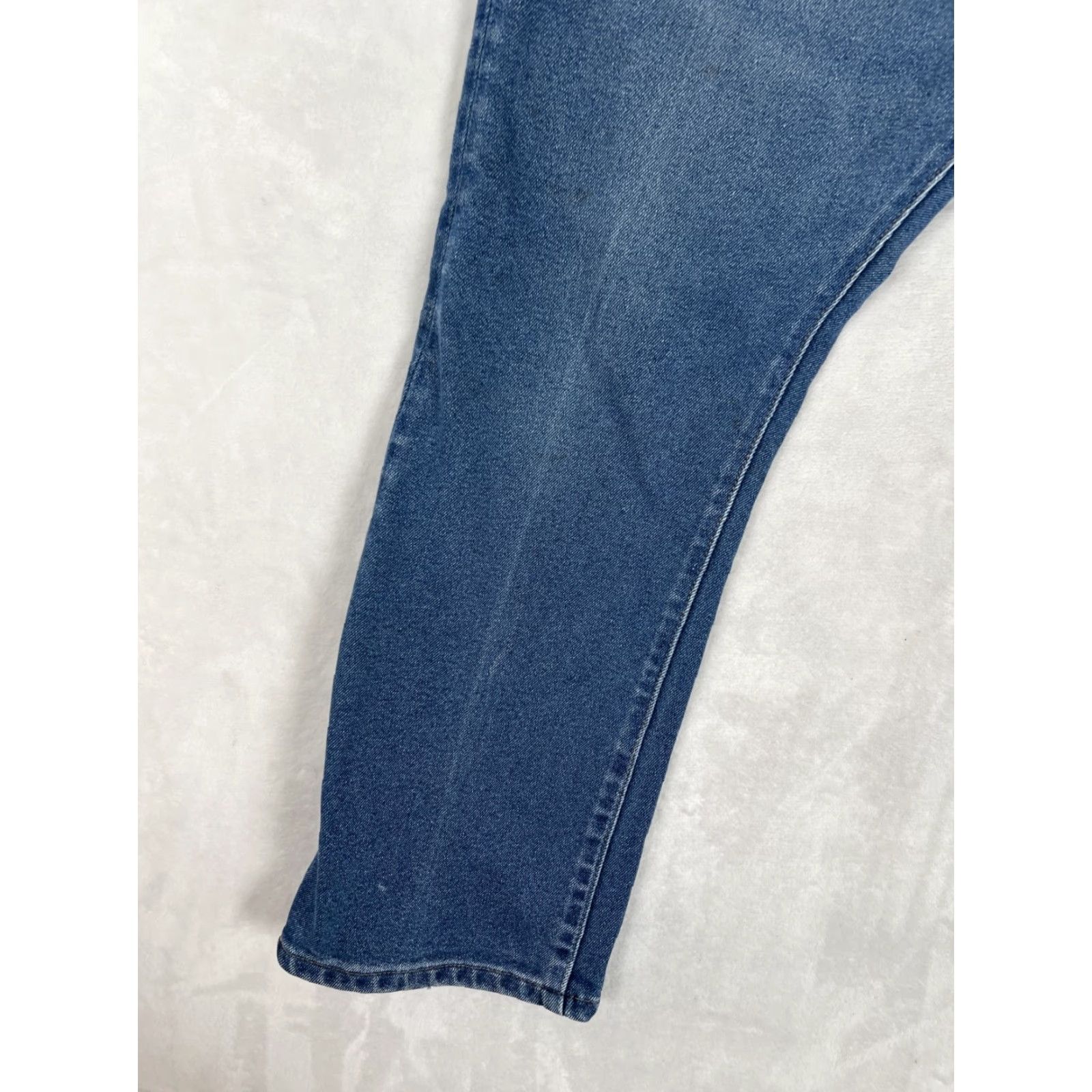 Levi's VINTAGE Levi's 517 Jeans Mens 32x28 Boot Cut Flare Denim Blue 90s Americana Western Cowboy Work Wear Red Tab 5-Pocket Size US 32 / EU 48 - 2 Thumbnail