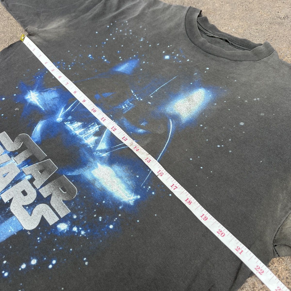 Star Wars × Vintage Vtg. 90s Star Wars Movie Darth Vader Tee Faded Thrashed Size US L / EU 52-54 / 3 - 13 Thumbnail