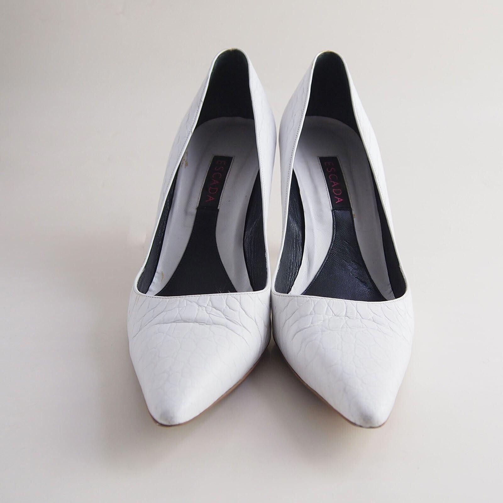 Escada Escada Heels Pointed Toe Embossed Croc Leather US 10 EU 40 Size US 10 / IT 40 - 3 Thumbnail