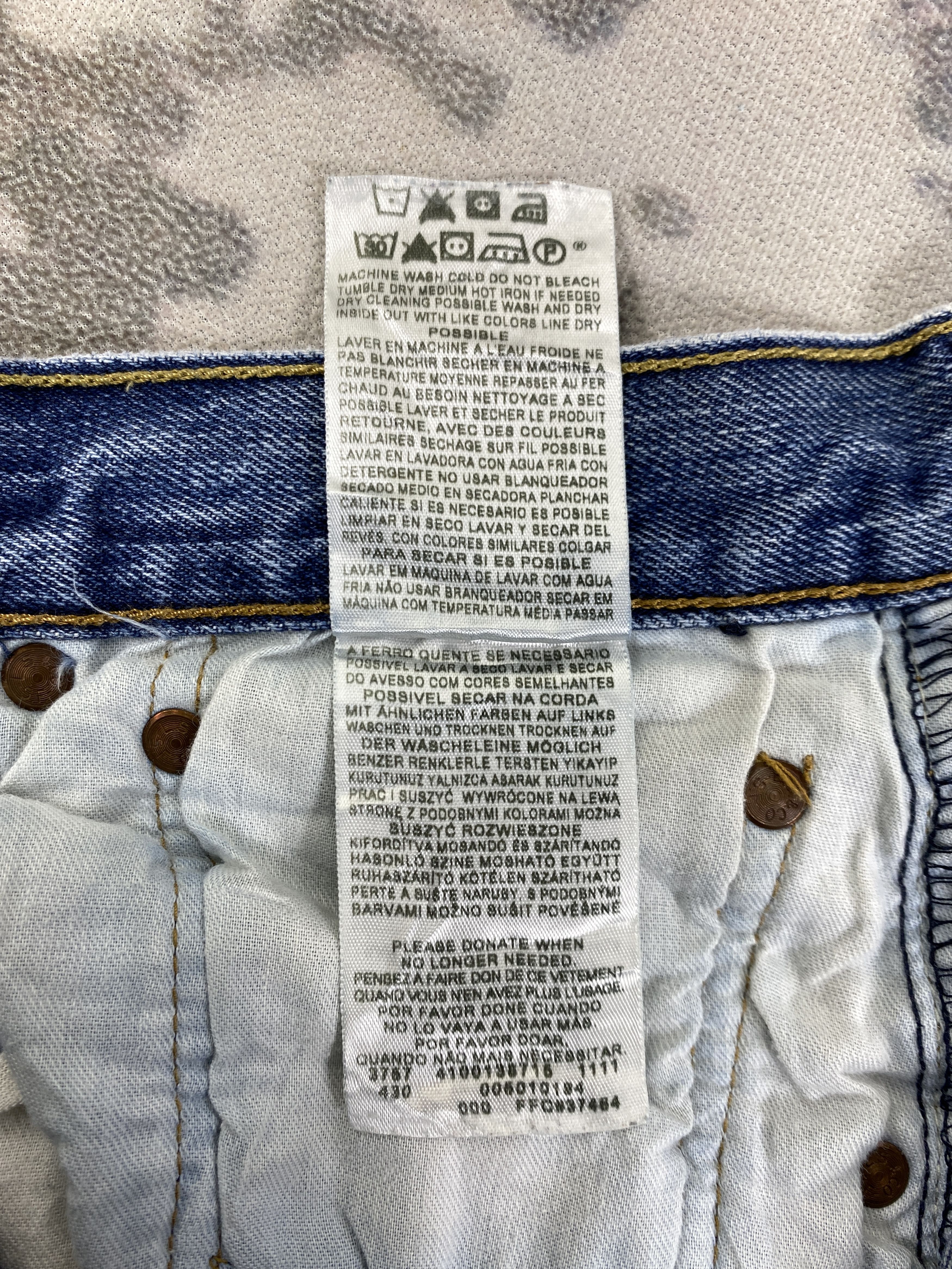 Levi's Distressed Blue Vintage Levi's 501 Jeans 32x31 Denim -JN1605 Size US 32 / EU 48 - 9 Thumbnail