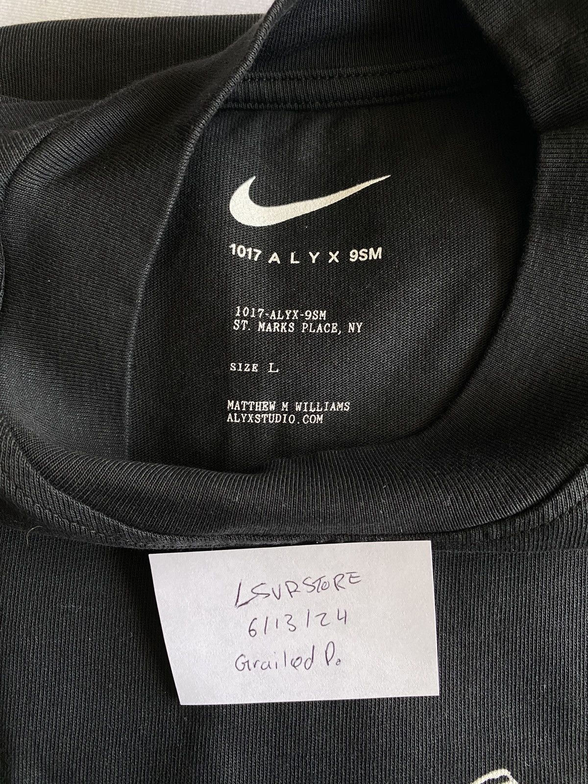 1017 ALYX 9SM 1017 ALYX 9SM x Nike AF1 Tee Oversize Made in Italy L Size US L / EU 52-54 / 3 - 2 Thumbnail