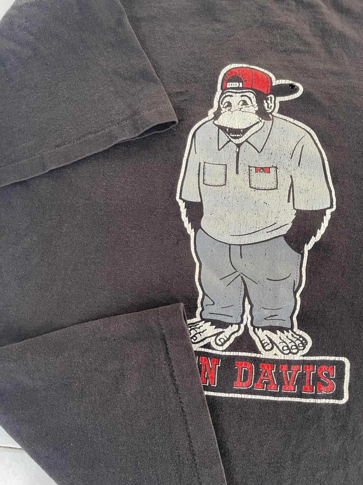 Ben Davis Thrashed 90's Vintage Ben Davis Gorilla Disstressed Tee Size US L / EU 52-54 / 3 - 3 Thumbnail