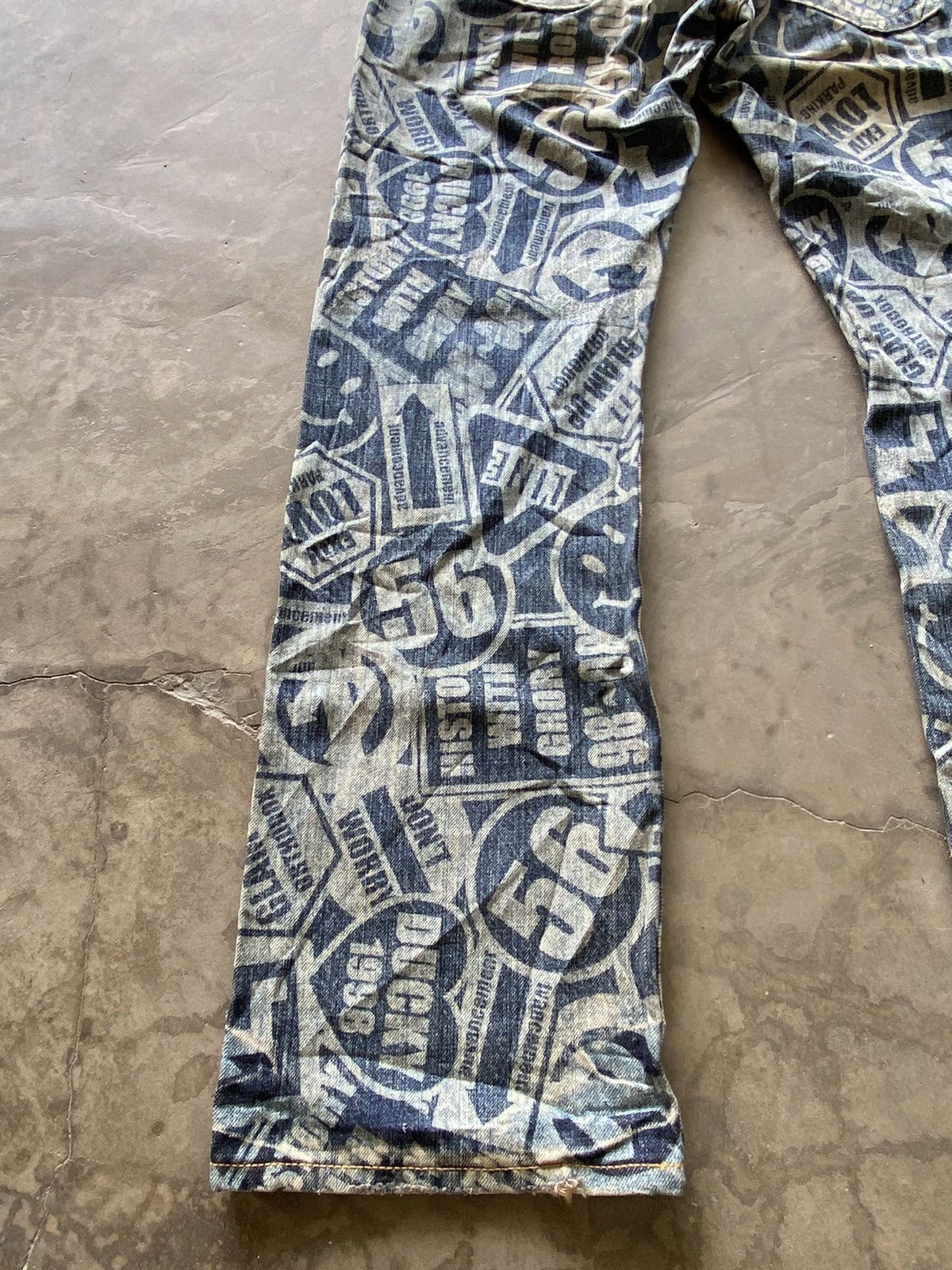 Hysteric Glamour × Japanese Brand × Tornado Mart 💥last call💥Japanese Co & Lu Jeans Fully Printed Glam Up 🔥 Size US 29 - 10 Thumbnail