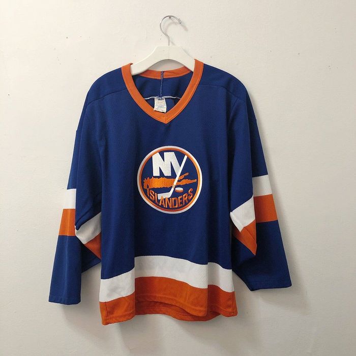 Vintage 1990s CCM Maska New York Islanders Air Knit Hockey Jersey Grailed