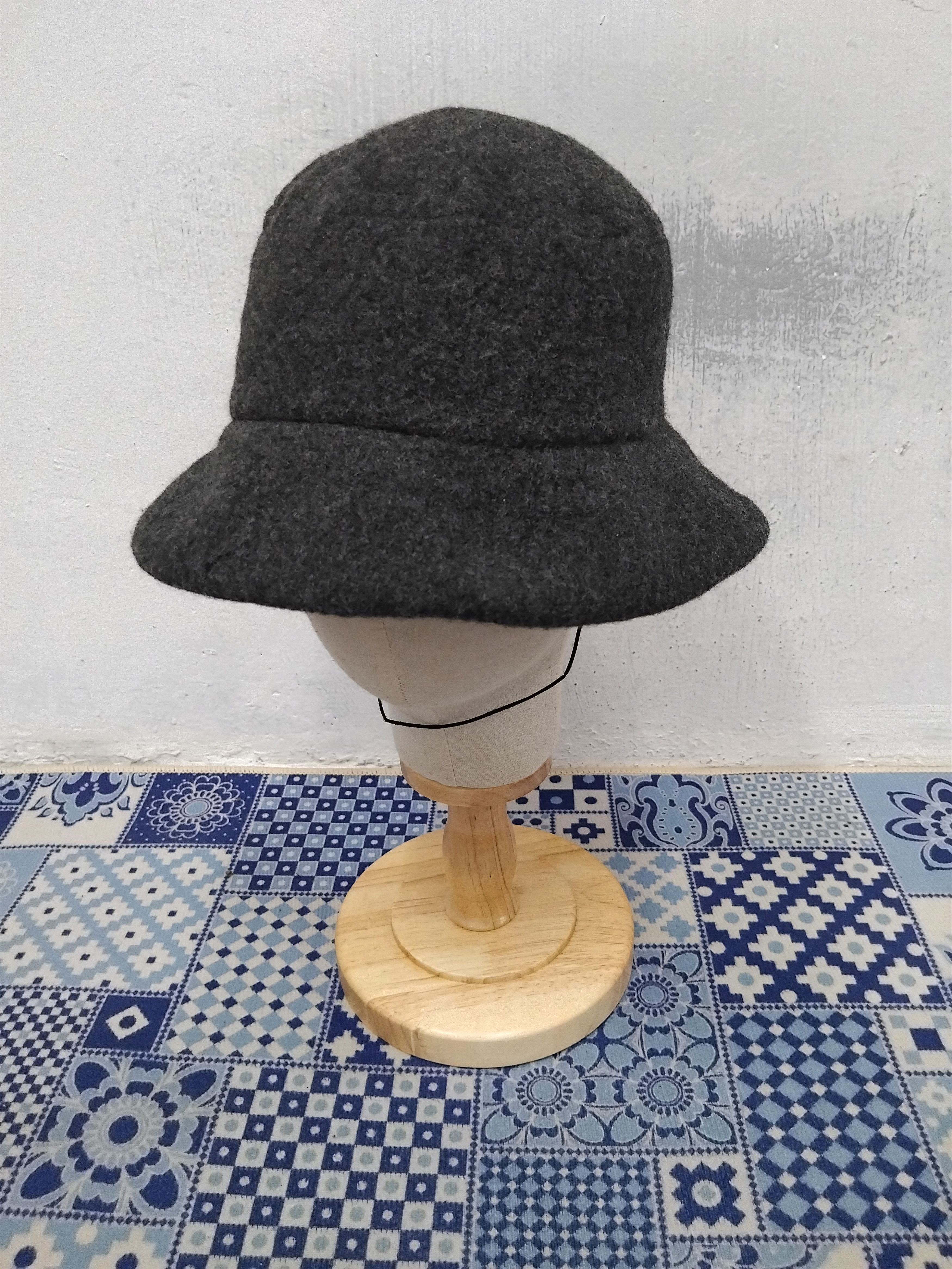 Japanese Brand Maxim brand sherlock home black colour hat Size 38 - 5 Thumbnail