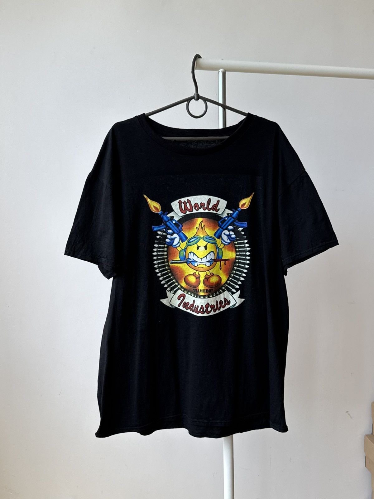World Industries Vintage World Industries T-shirt Size US XL / EU 56 / 4 - 1 Thumbnail