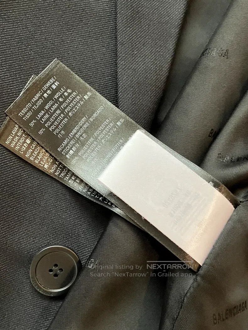Balenciaga Balenciaga Black Suit with Mastercard Logo Embroidery, Siz Size US S / EU 44-46 / 1 - 8 Thumbnail