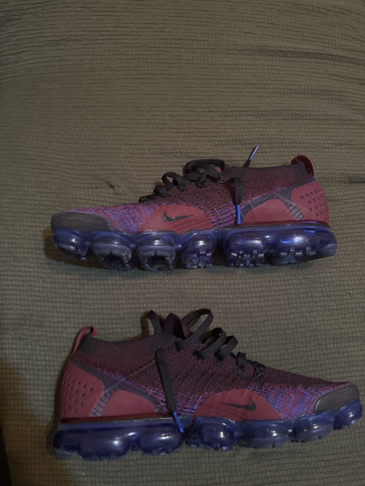 Nike Nike Air Vapormax Size US 13 / EU 46 - 2 Thumbnail