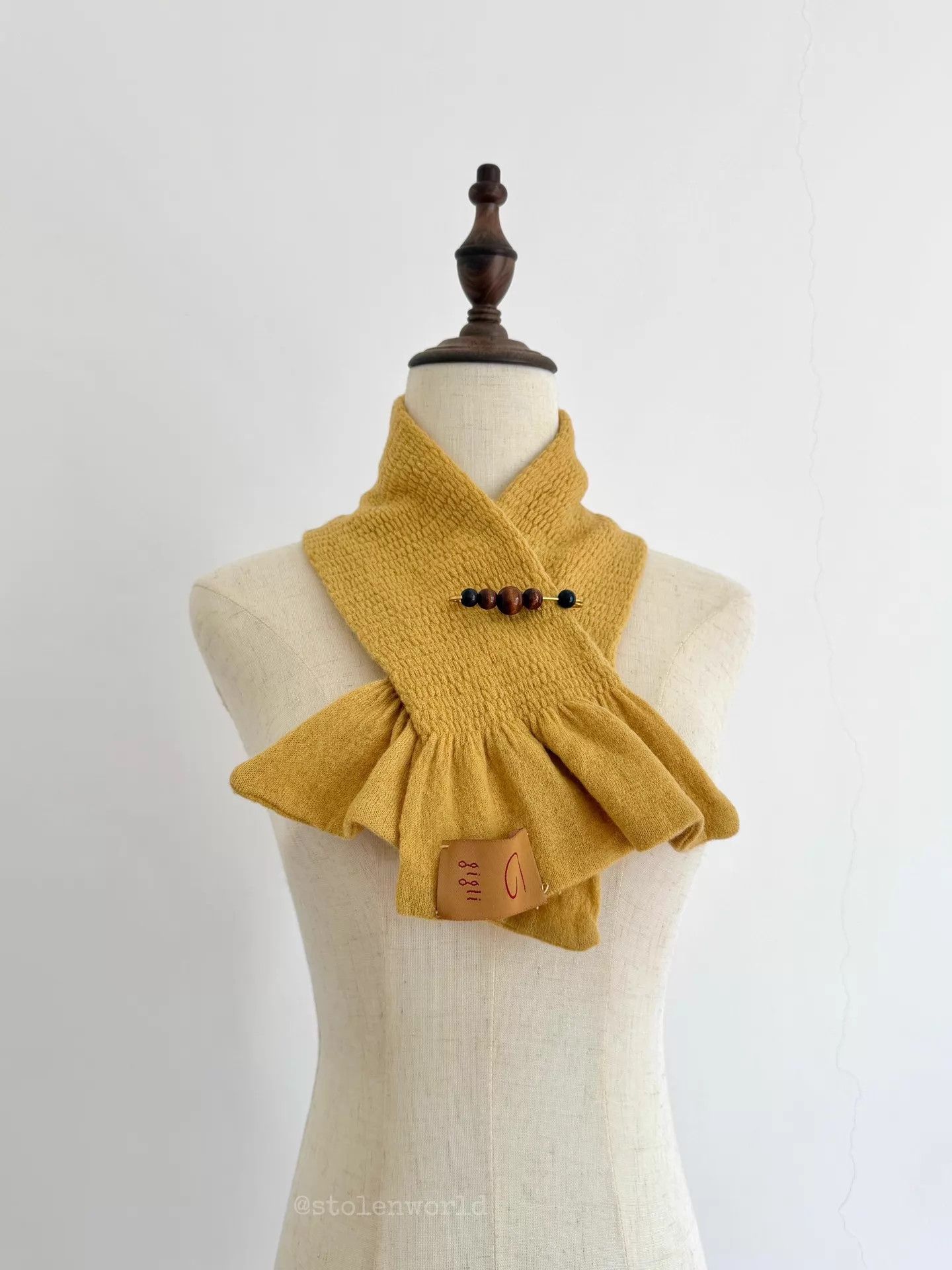 Romeo Gigli Romeo Gigli Pleated Wool Scarf Mustard Wooden Bead Pin Size ONE SIZE - 1 Thumbnail