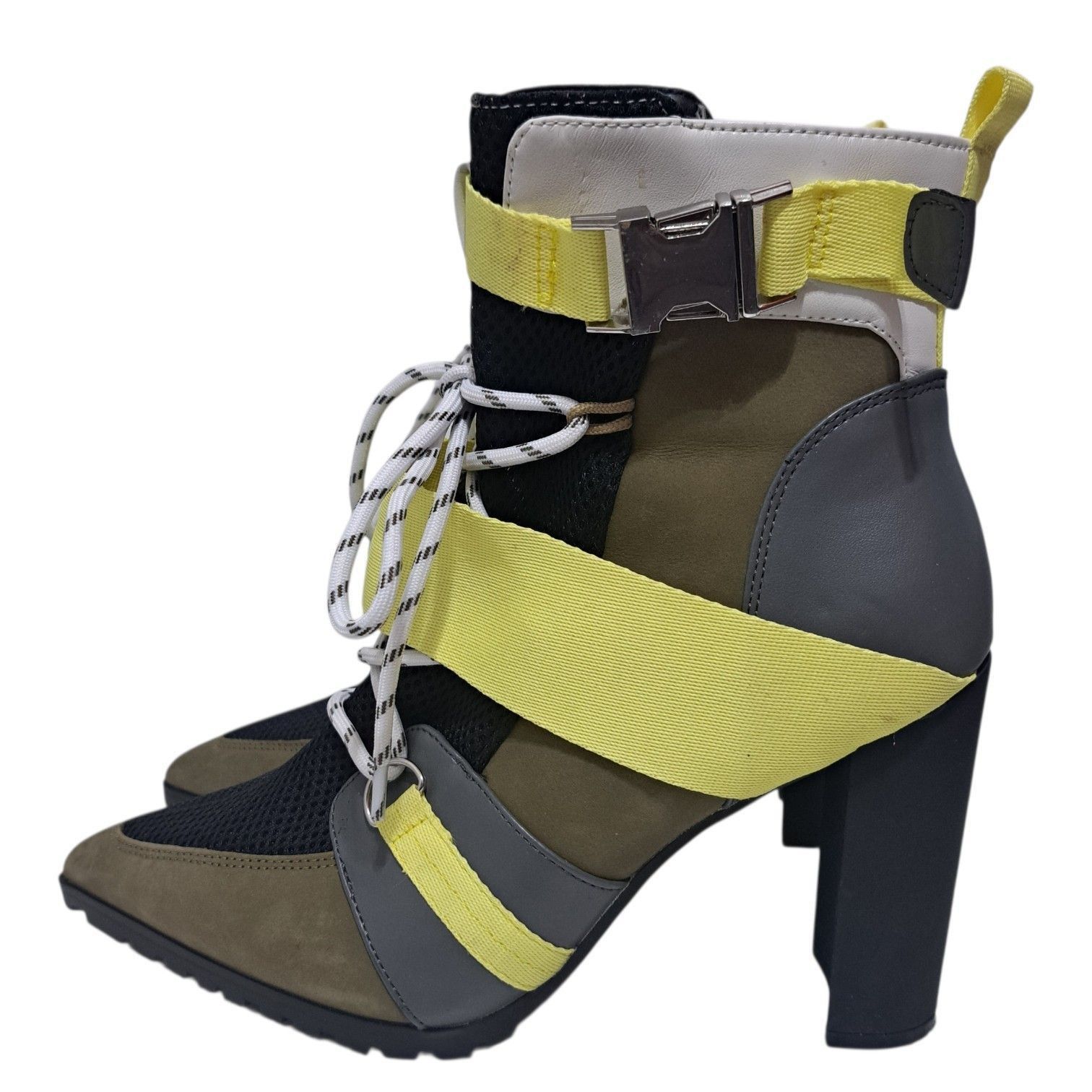 Steve Madden Steve Madden Ilusion Sporty Chic Athleisure Block Heel Ankl Size US 10 / IT 40 - 11 Thumbnail