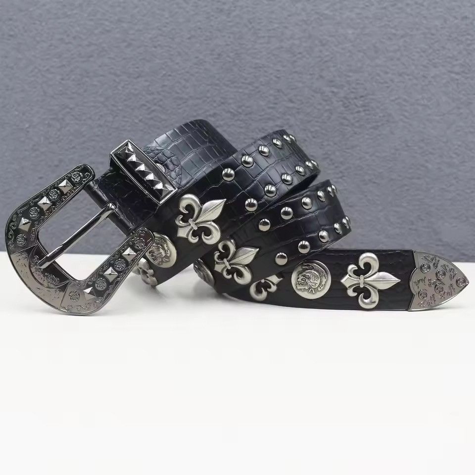 Japanese Brand Black Faux Leather Cross Studded Belt 105 cm Size ONE SIZE - 2 Thumbnail